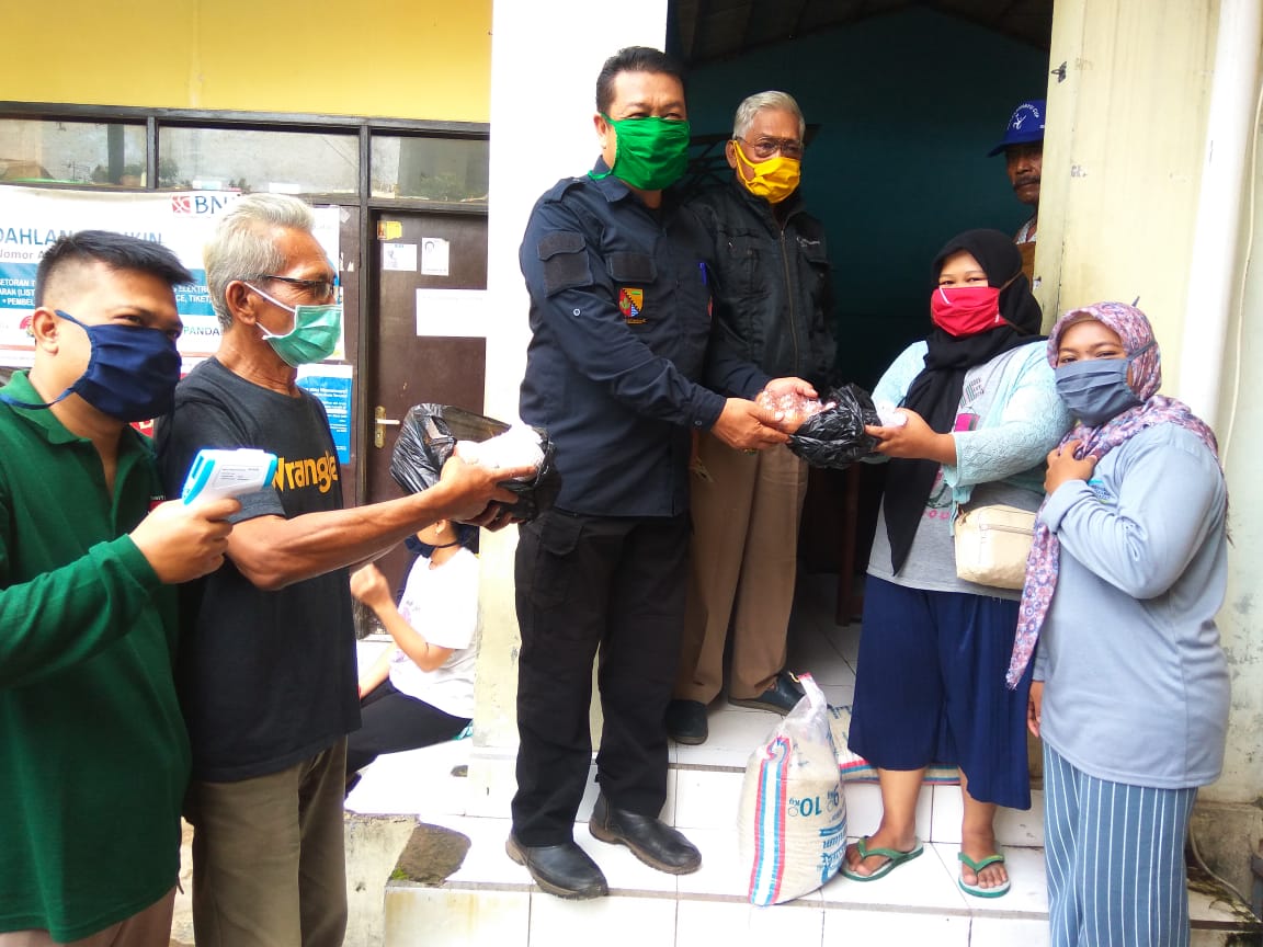 PEMBAGIAN BPNT BULAN APRIL 2020