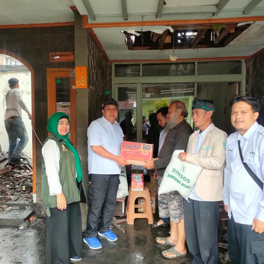 MUSIBAH KEBAKARAN DI KOMPLEK TAMAN KOPO INDAH 